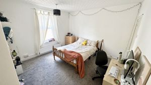 Photo 16- click for photo gallery